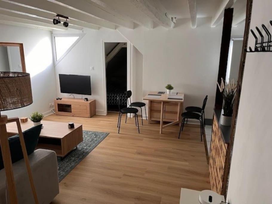 Appartement Calme Entre Ville Et Circuit Λε Μανς Εξωτερικό φωτογραφία